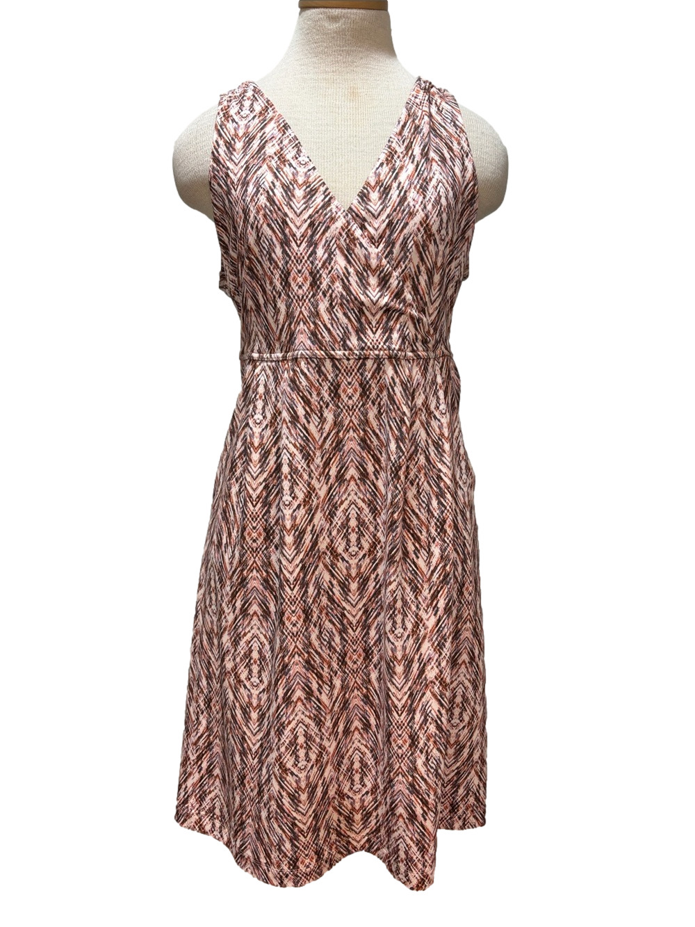 Eddie Bauer sz XL patterned casual outdoor sleeveless comfortable dress